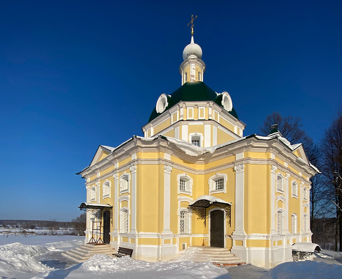 Церковь Михаила Архангела, Тараканово (Солнечногорский городской округ, Московская область). фасады, Вид с юго-востока