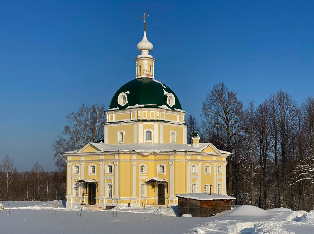 Церковь Михаила Архангела, Тараканово (Солнечногорский городской округ, Московская область). фасады, Вид с юго-востока
