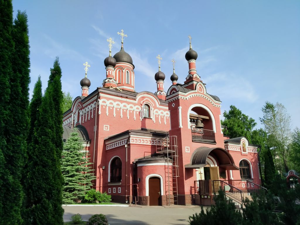 Церковь Троицы Живоначальной, Сходня (Химкинский городской округ, Московская область). фасады