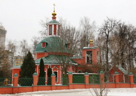 Москва. Церковь Троицы Живоначальной в Воронцове