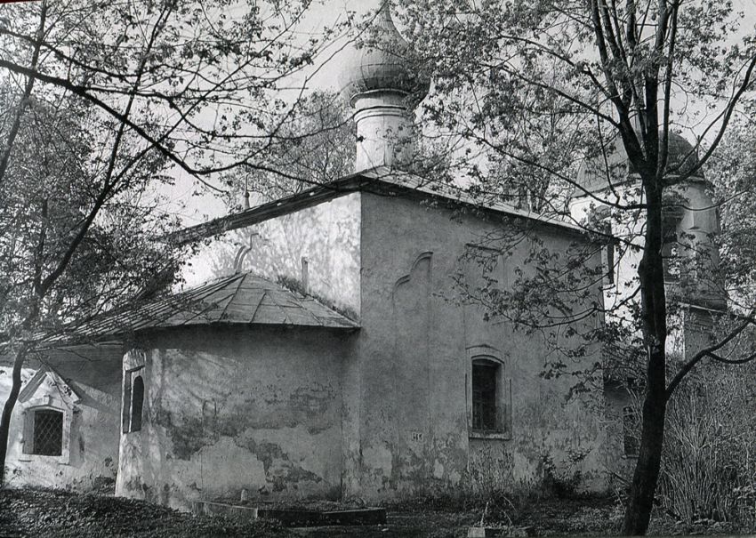 Церковь Алексия, человека Божия, с Поля, Псков (Псков, город, Псковская область). архивная фотография, Фото 1950-х гг. из архива Бориса Скобельцина