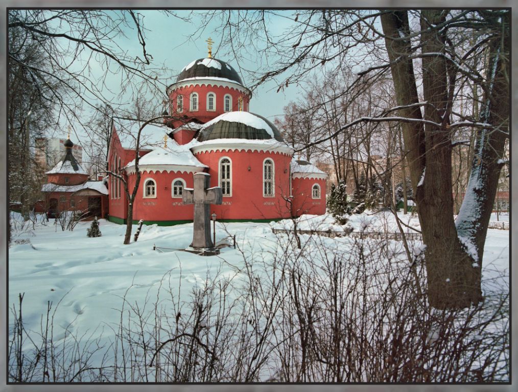 Ярославский. Церковь Адриана и Наталии в Бабушкине. художественные фотографии