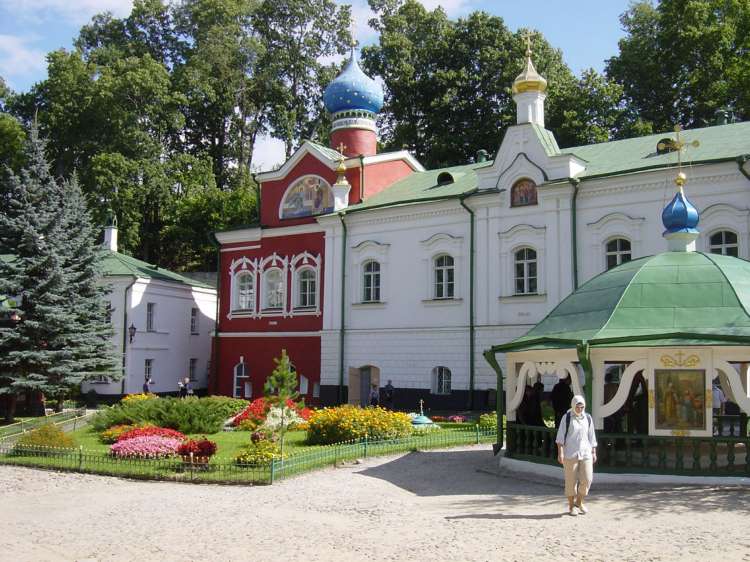 Успенский Псково-Печерский монастырь. Церковь Благовещения Пресвятой Богородицы, Печоры (Печорский район, Псковская область). фасады