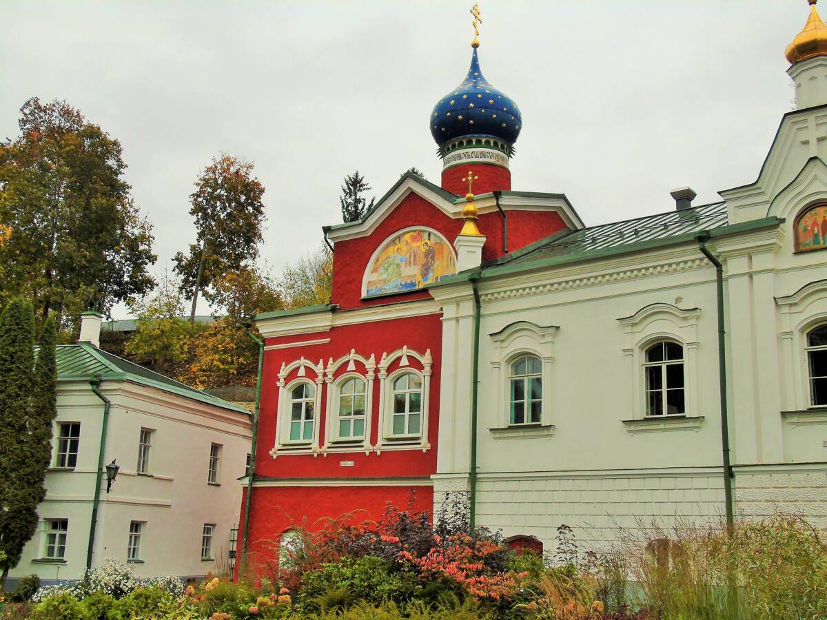 Успенский Псково-Печерский монастырь. Церковь Благовещения Пресвятой Богородицы, Печоры (Печорский район, Псковская область). фасады