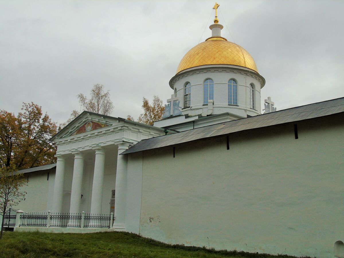 Успенский Псково-Печерский монастырь. Собор Михаила Архангела, Печоры (Печорский район, Псковская область). архитектурные детали