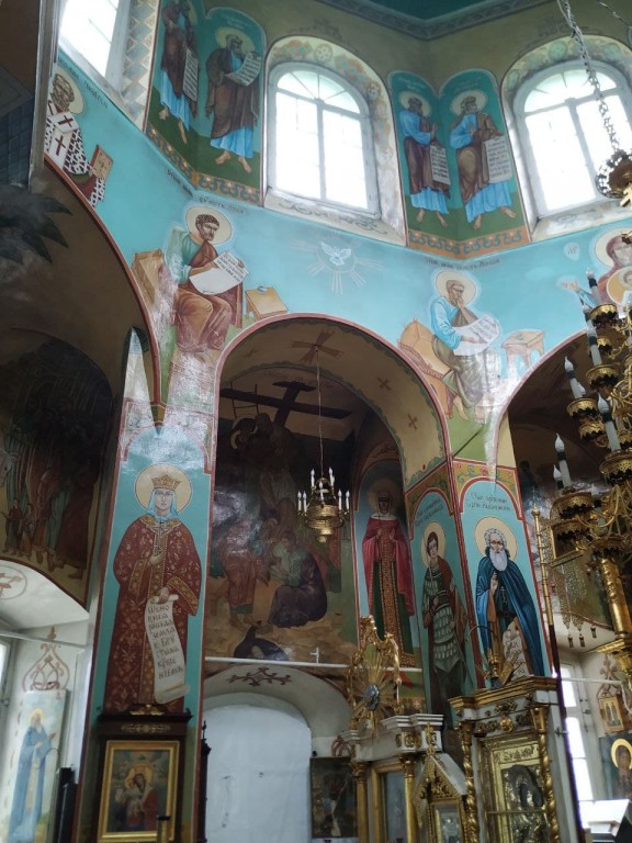 Церковь Сорока мучеников Севастийских, Печоры (Печорский район, Псковская область). интерьер и убранство