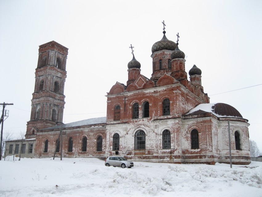 Церковь Троицы Живоначальной в Песьянке, Гатиха (Камешковский район, Владимирская область). фасады, юго-восточный фасад