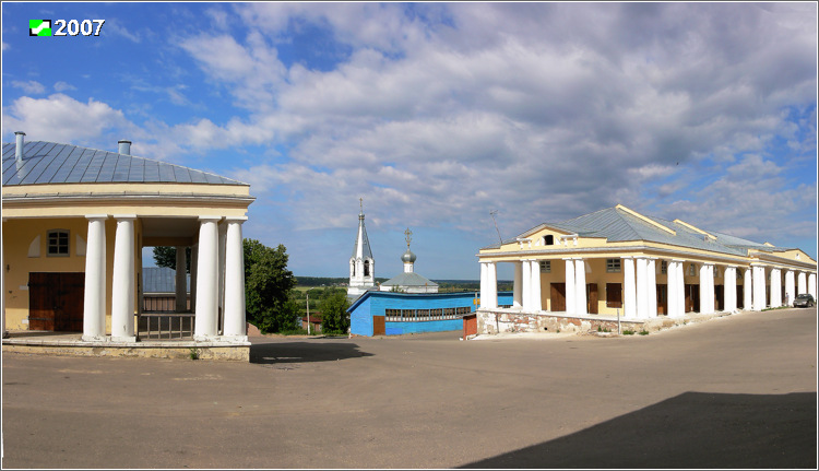 Церковь Благовещения Пресвятой Богородицы, Касимов (Касимовский район и г. Касимов, Рязанская область). дополнительная информация, Панорама торговых рядов с Благовещенской церковью, расположенной ниже к реке Оке