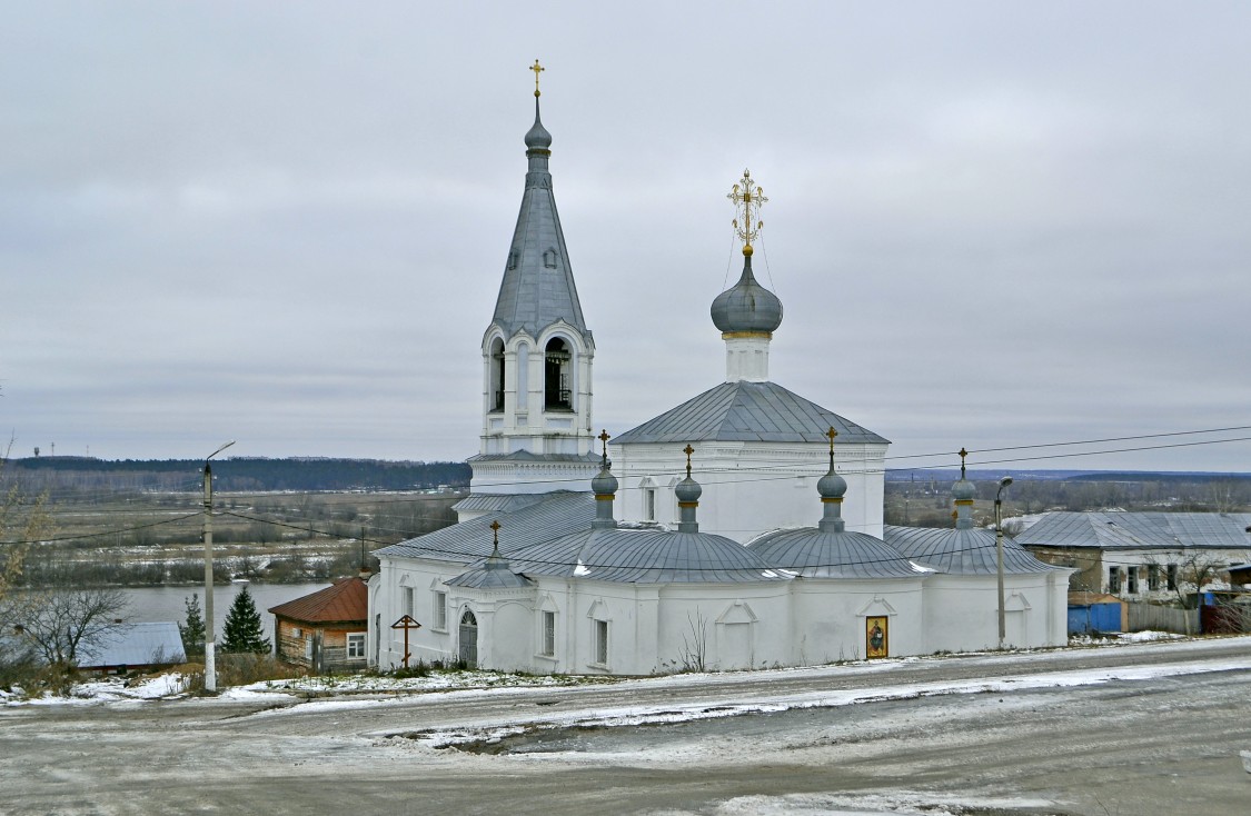 Касимов. Церковь Благовещения Пресвятой Богородицы. общий вид в ландшафте