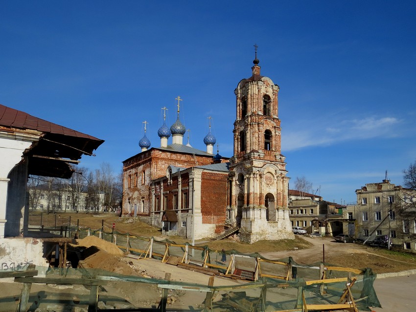 Церковь Успения Пресвятой Богородицы, Касимов (Касимовский район и г. Касимов, Рязанская область). общий вид в ландшафте