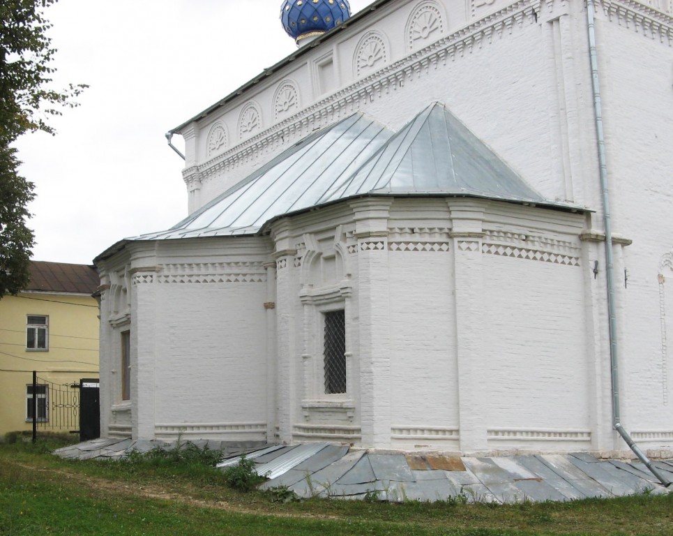 Касимов. Церковь Успения Пресвятой Богородицы. архитектурные детали, Апсидная часть храма