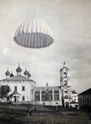 Церковь Успения Пресвятой Богородицы, Фотоснимок с фотографии 1936 года, когда на колокольне Вознесенского собора была оборудована парашютная вышка.<br>, Касимов, Касимовский район и г. Касимов, Рязанская область