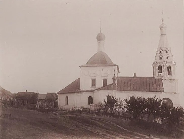 Церковь Преображения Господня (Благовещения Пресвятой Богородицы), Старая Рязань (Спасский район, Рязанская область). архивная фотография, Село Старая Рязань. Благовещенская церковь. Фото 1890-1895 гг. Фотограф: Владимир Либович. С сайта: https://goskatalog.ru/portal/#/collections?id=60568578 