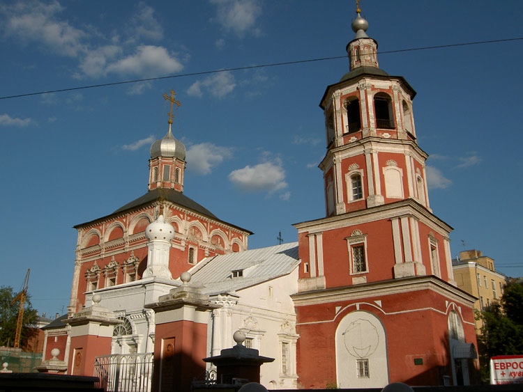 Басманный. Церковь Введения во храм Пресвятой Богородицы в Барашах. фасады