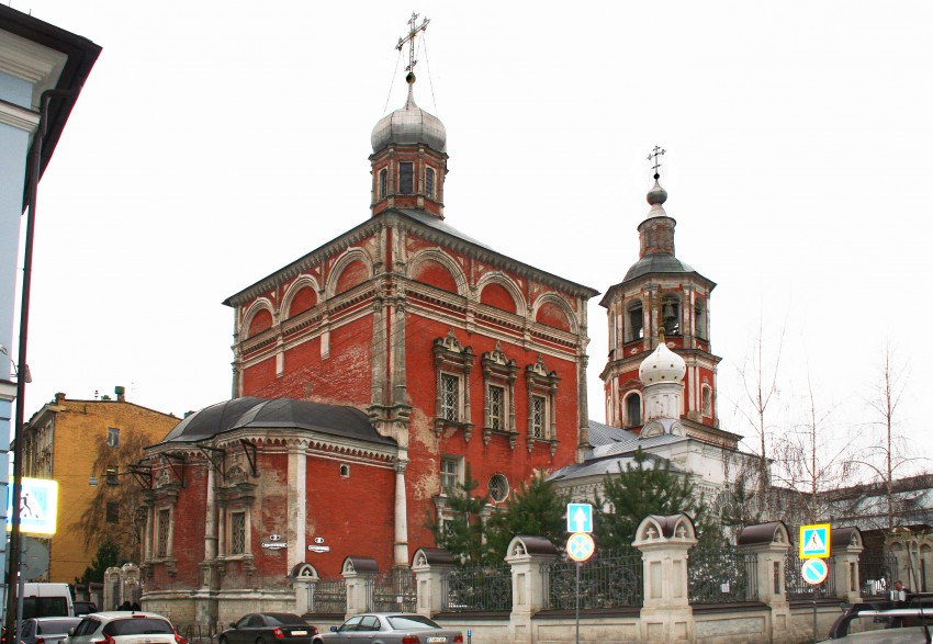 Церковь Введения во храм Пресвятой Богородицы в Барашах, Басманный (Центральный административный округ (ЦАО), г. Москва). фасады