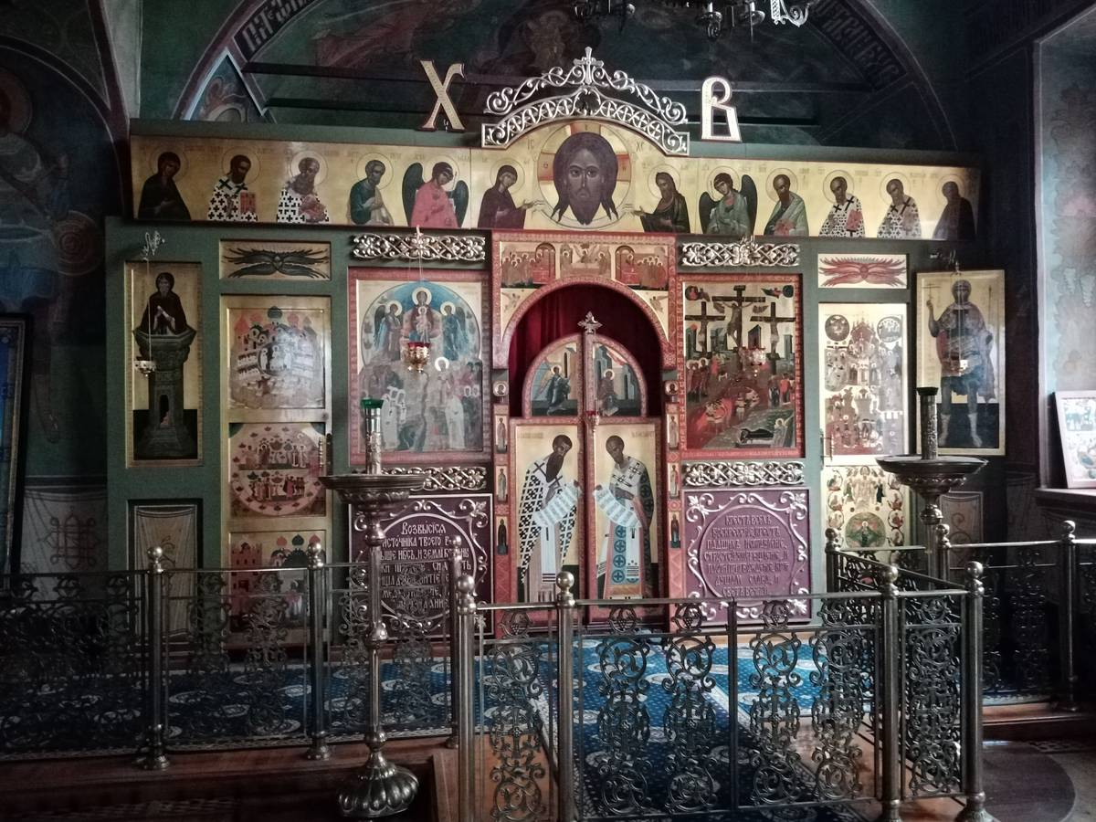 Церковь Введения во храм Пресвятой Богородицы в Барашах, Басманный (Центральный административный округ (ЦАО), г. Москва). интерьер и убранство, Иконостас придела в честь Лонгина Сотника