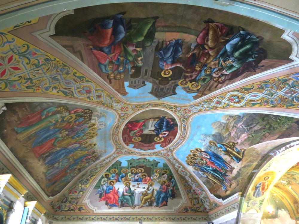 Басманный. Церковь Ирины (Троицы Живоначальной) в Покровском. интерьер и убранство