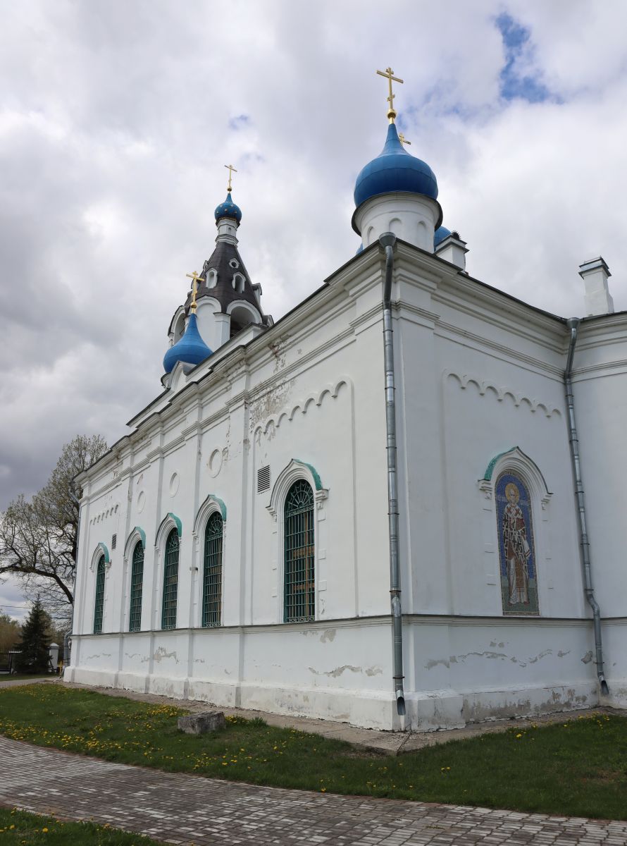 Церковь Казанской иконы Божией Матери, Казанское (Павлово-Посадский городской округ и г. Электрогорск, Московская область). фасады, Южный фасад, вид с юго-востока