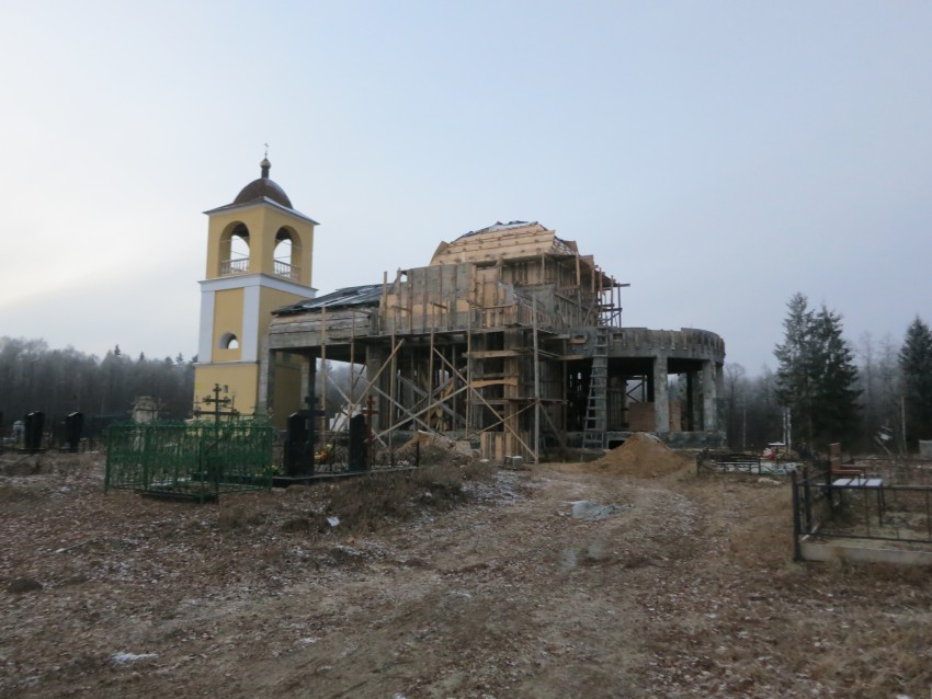 Троица-Чижи, урочище. Церковь Троицы Живоначальной. документальные фотографии, Восстановление храма по состоянию на ноябрь 2014 года