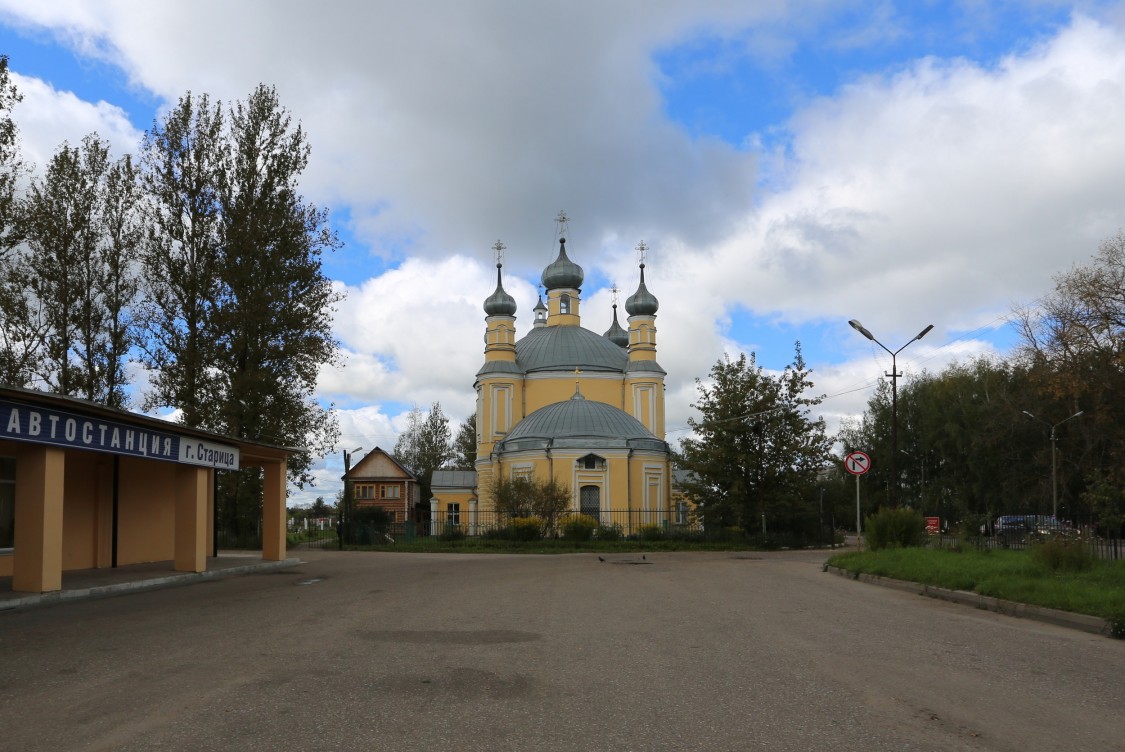 Старица. Церковь Илии Пророка. фасады