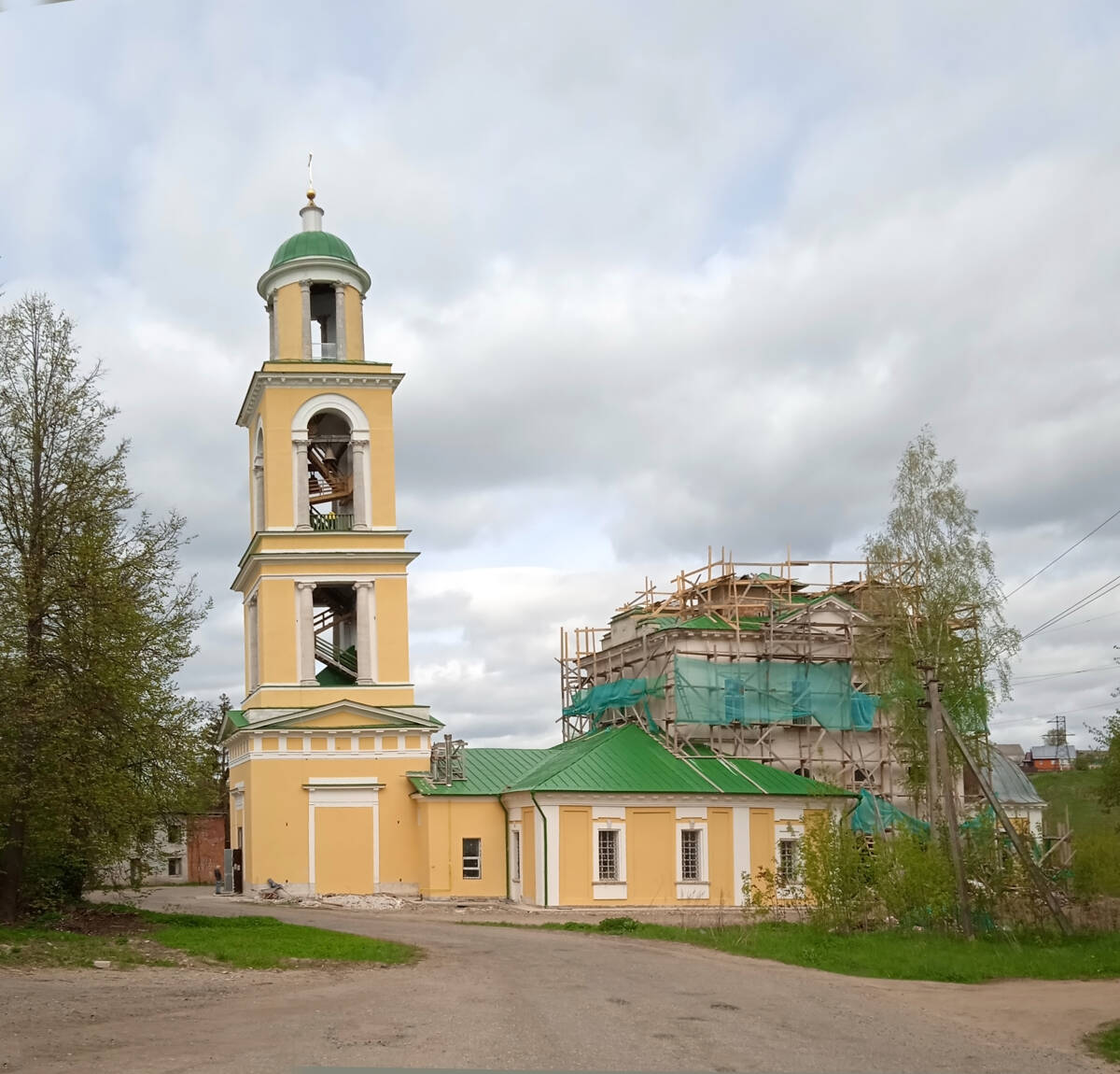 Старица. Церковь Николая Чудотворца. документальные фотографии