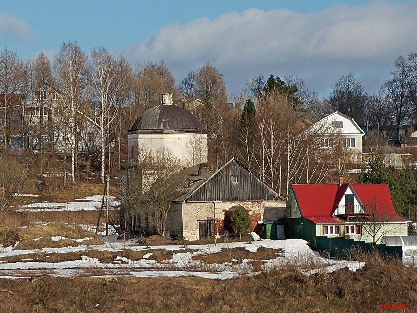 Церковь Воскресения Христова, Старица (Старицкий район, Тверская область). общий вид в ландшафте
