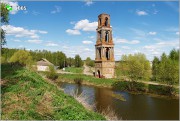 Колокольня церкви Воскресения Христова