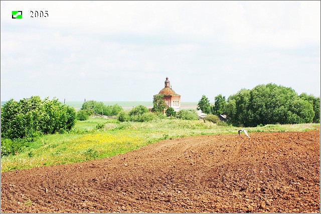 Церковь Константина и Елены, Константиново (Суздальский район, Владимирская область). общий вид в ландшафте, Панорама с юго-запада