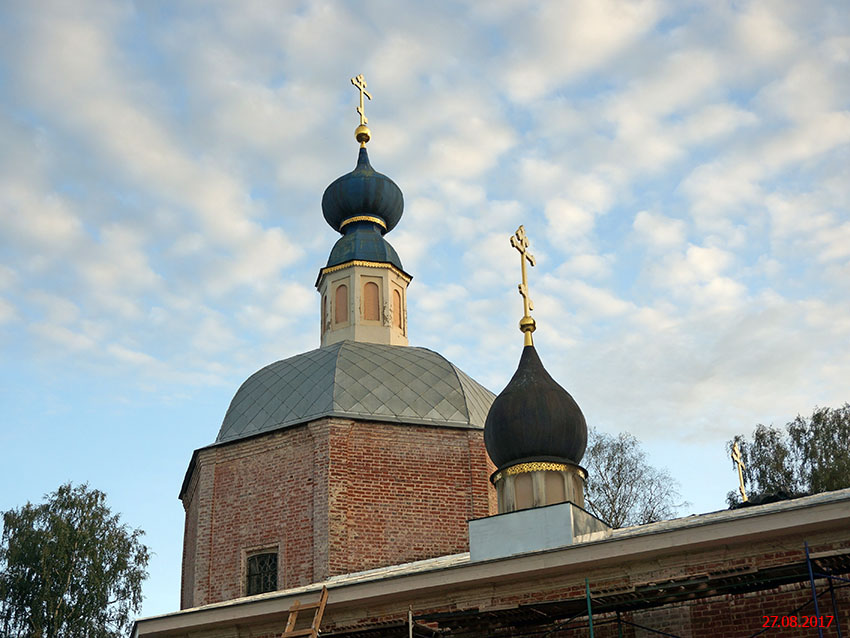 Церковь Преображения Господня, Спас-Темня (Чеховский городской округ, Московская область). архитектурные детали