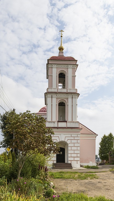 Церковь Воздвижения Креста Господня, Боровск (Боровский район, Калужская область). фасады