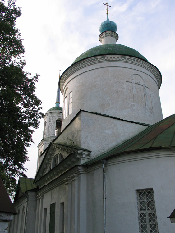 Церковь Димитрия Солунского, Рябушки (Боровский район, Калужская область). архитектурные детали