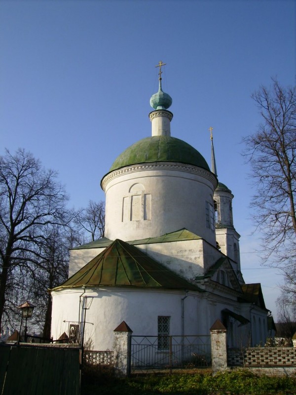 Церковь Димитрия Солунского, Рябушки (Боровский район, Калужская область). фасады
