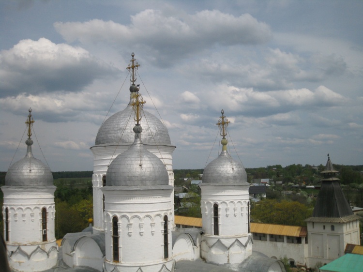 Рождества Пресвятой Богородицы Пафнутиев Боровский мужской монастырь. Собор Рождества Пресвятой Богородицы, Боровск (Боровский район, Калужская область). архитектурные детали, Вид с колокольни Пафнутьев-Боровского монастыря
