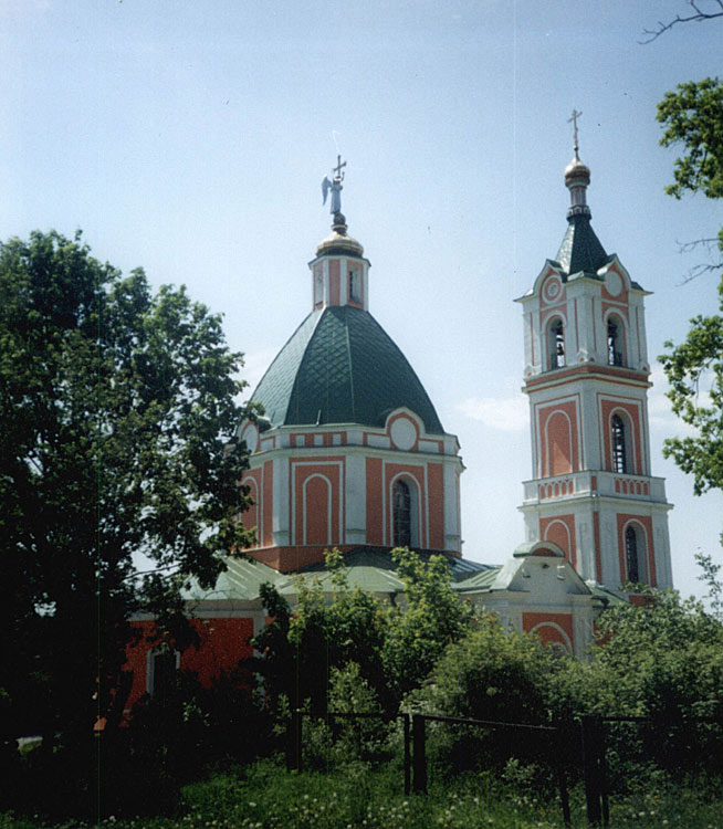 Церковь Успения Пресвятой Богородицы, Успенское (Домодедовский городской округ, Московская область). фасады