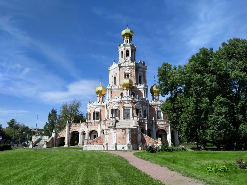 Церковь Покрова Пресвятой Богородицы в Филях, Фили-Давыдково (Западный административный округ (ЗАО), г. Москва). фасады