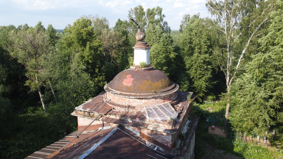 Церковь Покрова Пресвятой Богородицы, Данилово (Конаковский район, Тверская область). архитектурные детали