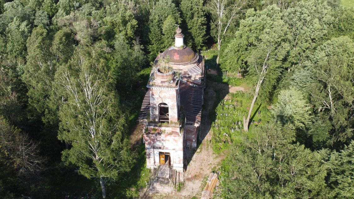 Церковь Покрова Пресвятой Богородицы, Данилово (Конаковский район, Тверская область). общий вид в ландшафте