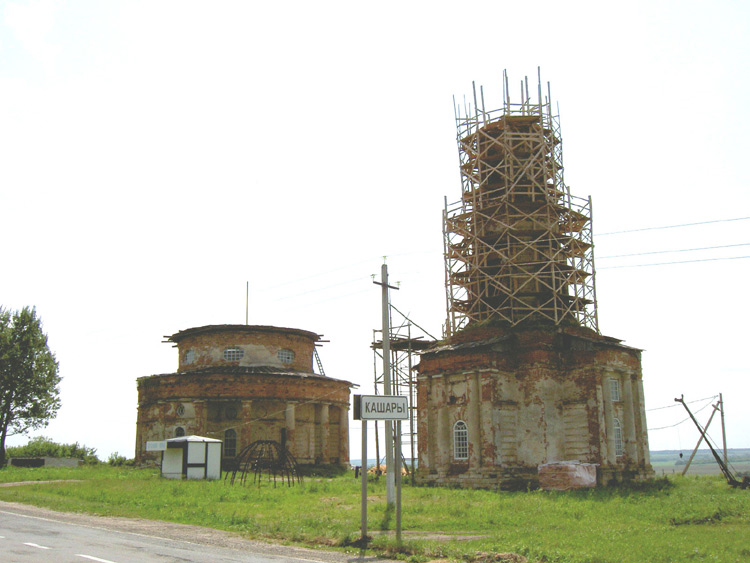 Храмовый комплекс. Церкви Митрофана Воронежского и Автонома, Кашары (Задонский район, Липецкая область). документальные фотографии