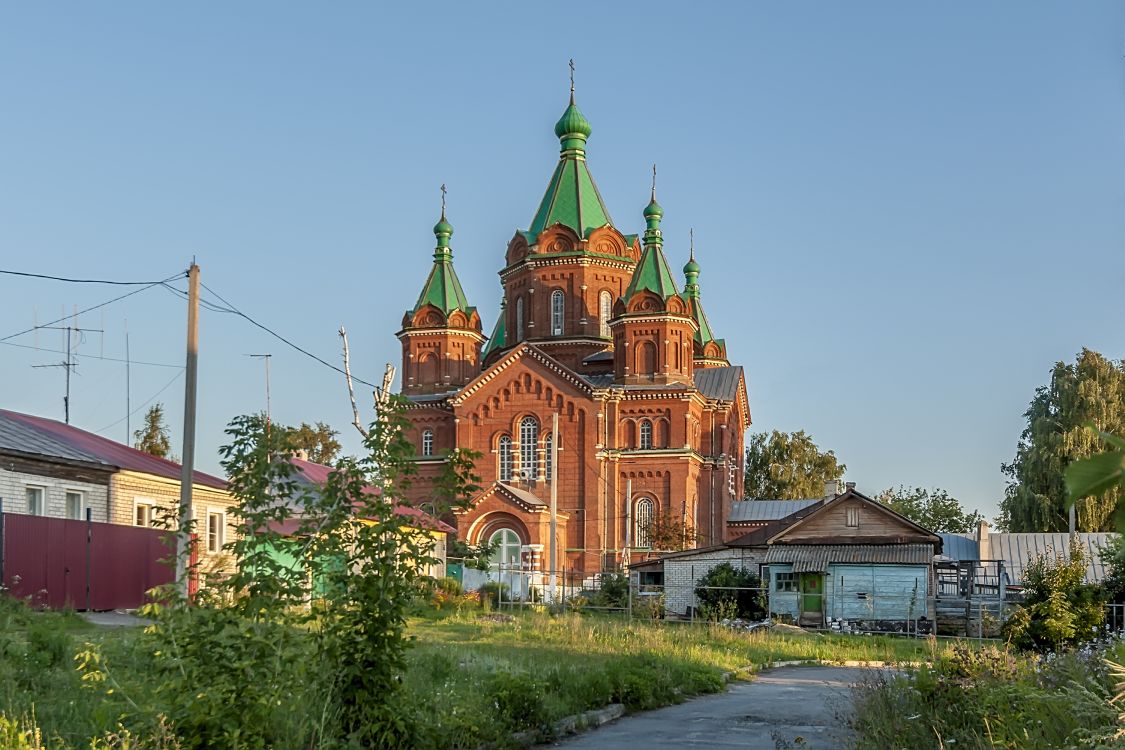 Задонск. Собор Троицы Живоначальной быв. Тихоновского Троицкого (Скорбященского) монастыря. фасады