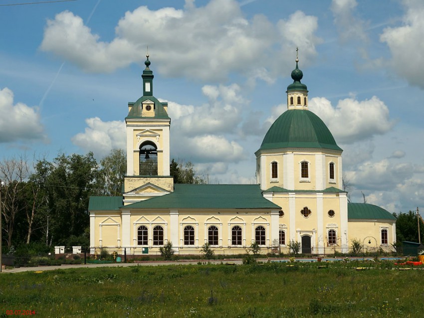 Паниковец. Церковь Богоявления Господня. фасады