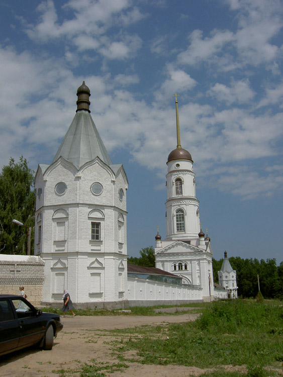 Тихоновский Преображенский женский монастырь, Скит, урочище (Задонский район, Липецкая область). фасады