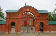Церковь Казанской иконы Божией Матери на кладбище, Церковные ворота<br>, Задонск, Задонский район, Липецкая область