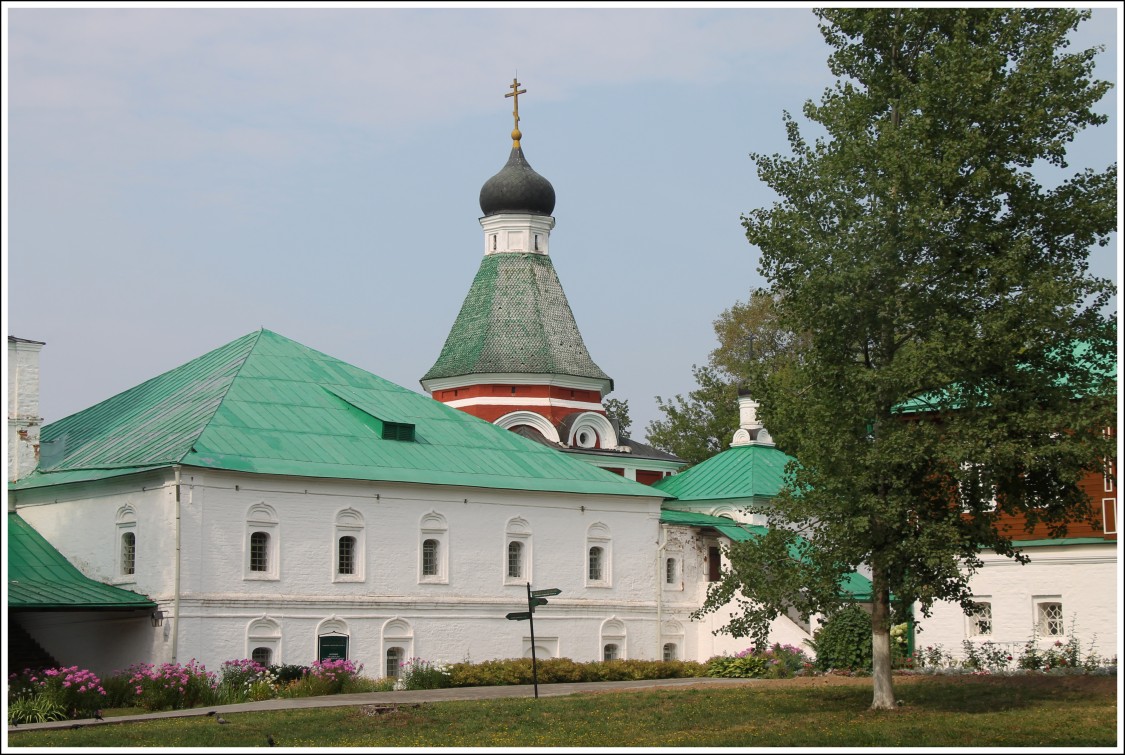 Александров. Успенский монастырь. Церковь Покрова Пресвятой Богородицы. фасады