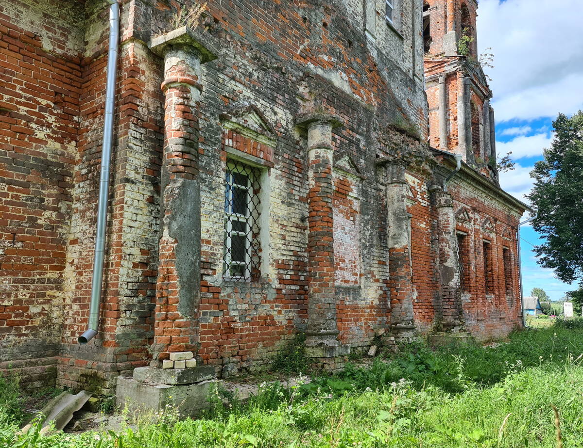 Церковь Рождества Христова, Новосёлка (Александровский район, Владимирская область). архитектурные детали, Северный фасад
