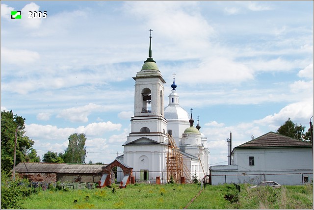 Церковь Троицы Живоначальной, Ворша (Собинский район, Владимирская область). фасады, Западный фасад