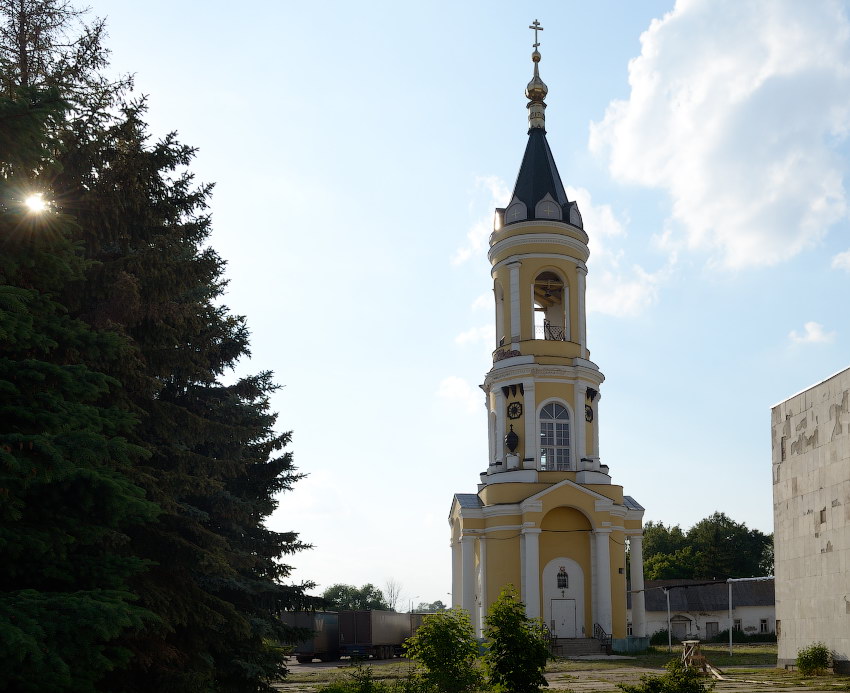 Черкутино. Колокольня церкви Рождества Пресвятой Богородицы. фасады