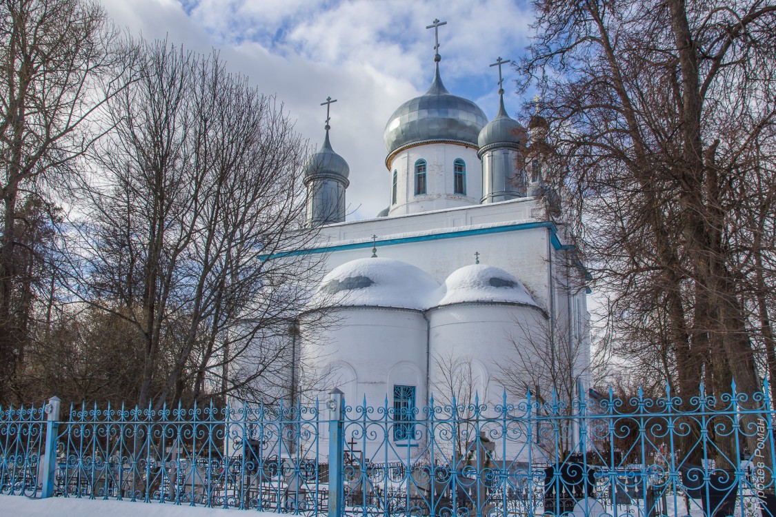 Березники. Церковь Георгия Победоносца. фасады