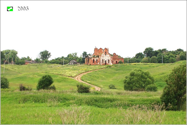 Карельская слободка. Церковь Димитрия Солунского. общий вид в ландшафте, Панорама с юго-запада
