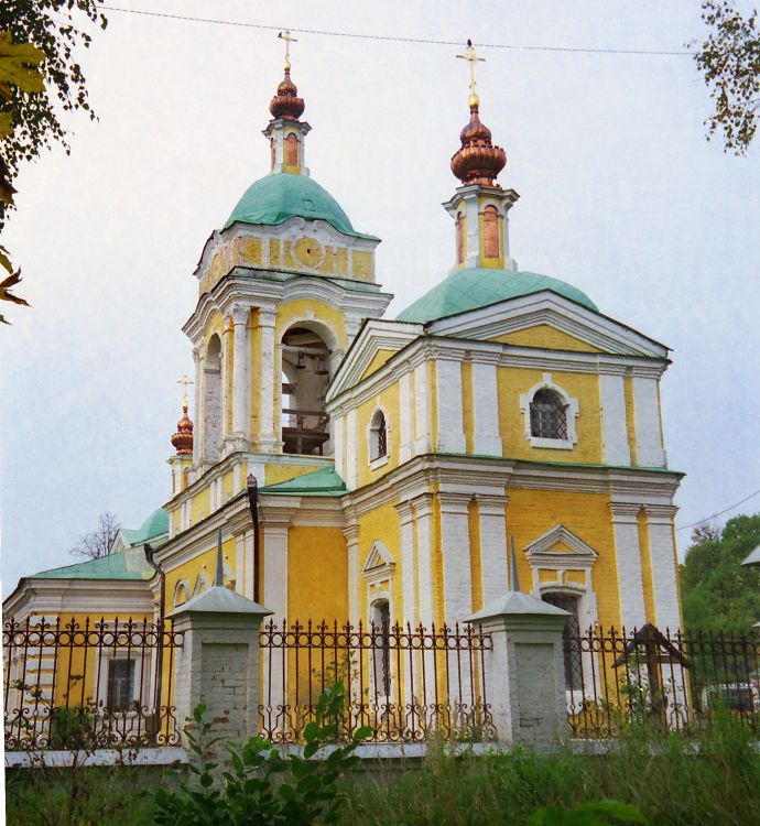 Могильцы (Богословское). Церковь Иоанна Богослова. фасады