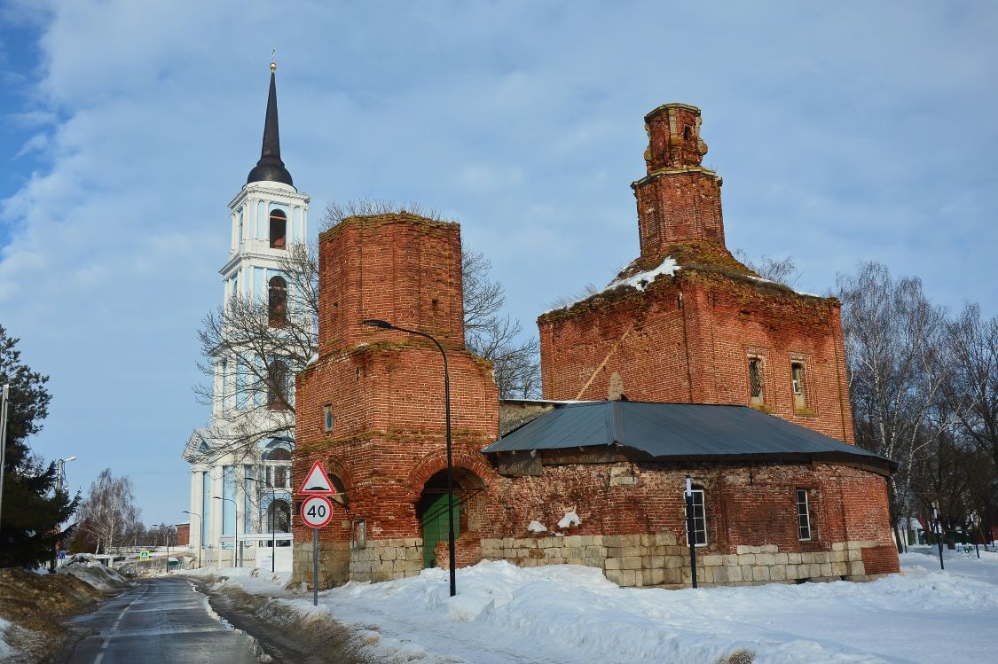 Церковь Покрова Пресвятой Богородицы, Венёв (Венёвский район, Тульская область). фасады